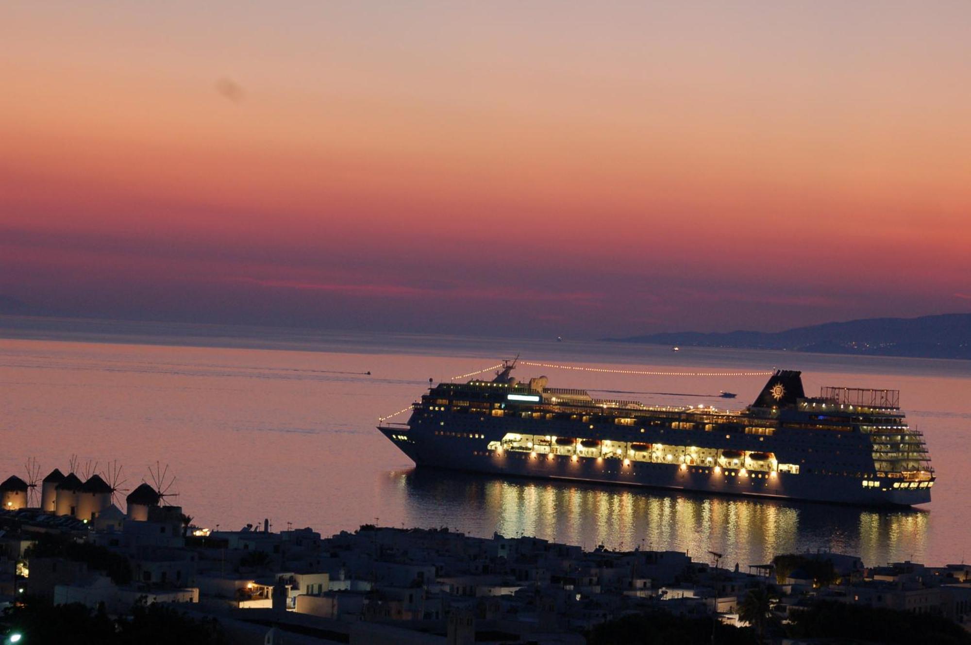 Regal View Hotel Mykonos Town Buitenkant foto